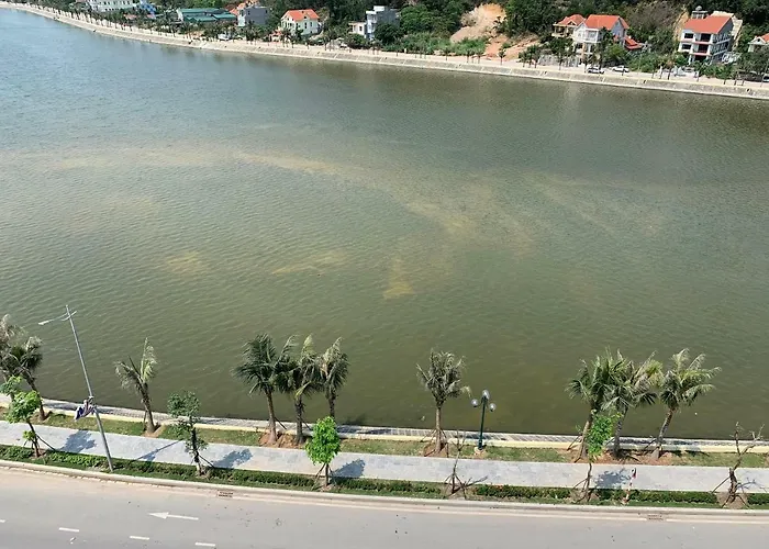 Hotel Gold Mark Halong