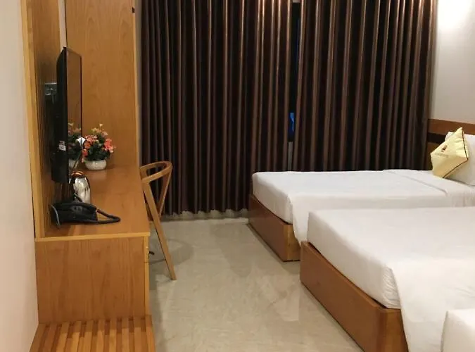 Hotel Gold Mark Halong